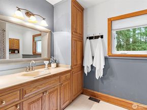 27610 111th Avenue SE, Kent WA 98030