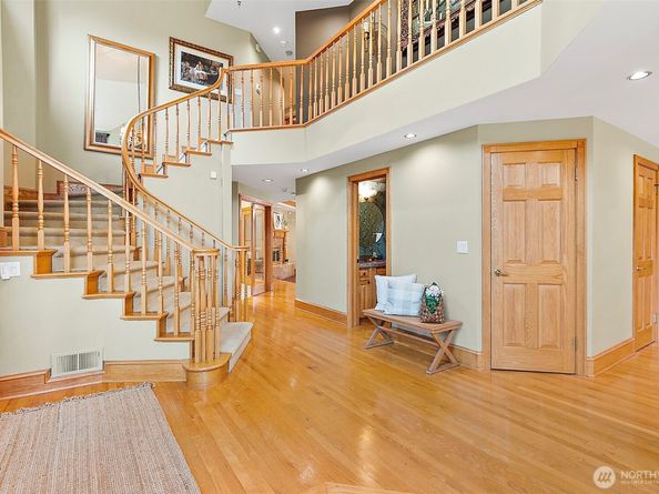 27610 111th Avenue SE, Kent WA 98030