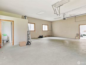 27610 111th Avenue SE, Kent WA 98030