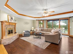 27610 111th Avenue SE, Kent WA 98030