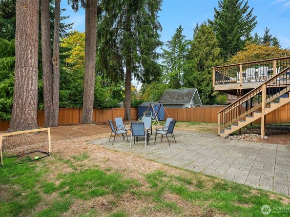 9625 164th Avenue NE, Redmond WA 98052