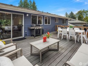 9625 164th Avenue NE, Redmond WA 98052