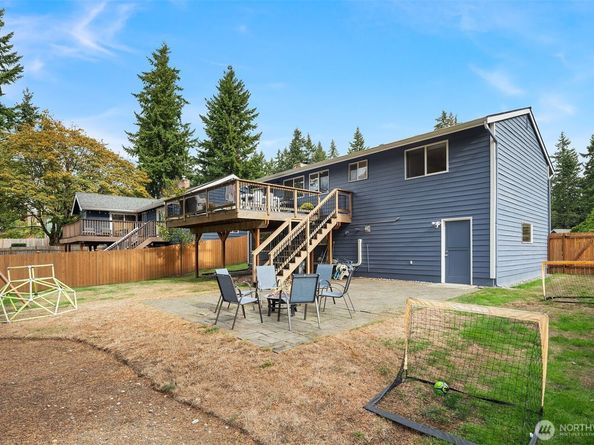 9625 164th Avenue NE, Redmond WA 98052