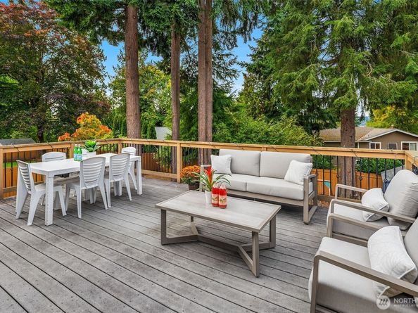 9625 164th Avenue NE, Redmond WA 98052