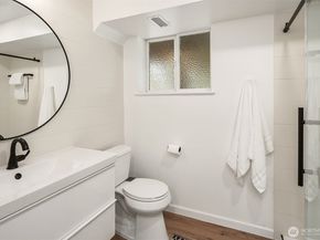 9625 164th Avenue NE, Redmond WA 98052