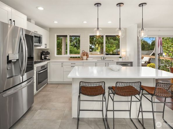 9625 164th Avenue NE, Redmond WA 98052