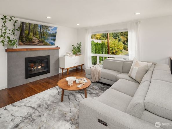 9625 164th Avenue NE, Redmond WA 98052