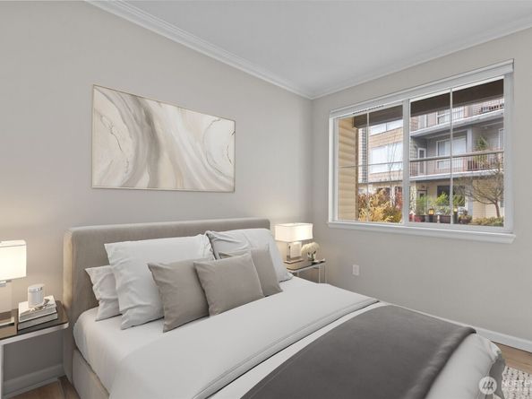 225 Logan Avenue S 108, Renton WA 98057