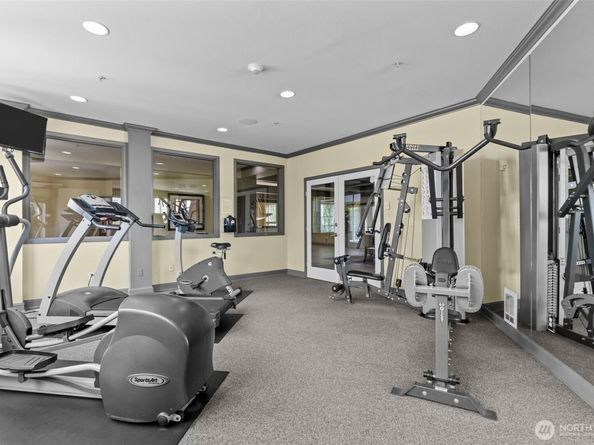 225 Logan Avenue S 108, Renton WA 98057