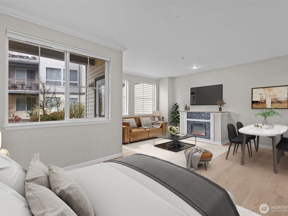 225 Logan Avenue S 108, Renton WA 98057