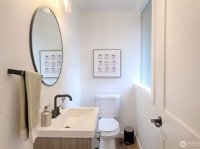 4521 SW Henderson Street, Seattle WA 98136