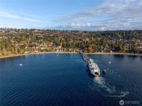 4521 SW Henderson Street, Seattle WA 98136