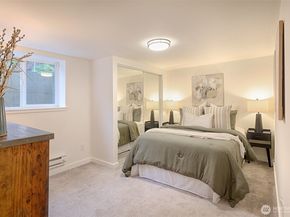 4521 SW Henderson Street, Seattle WA 98136