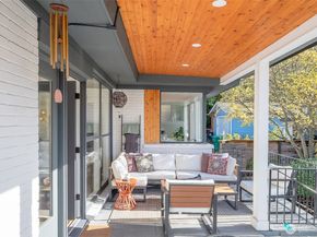 4521 SW Henderson Street, Seattle WA 98136