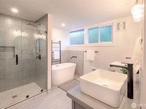 4521 SW Henderson Street, Seattle WA 98136