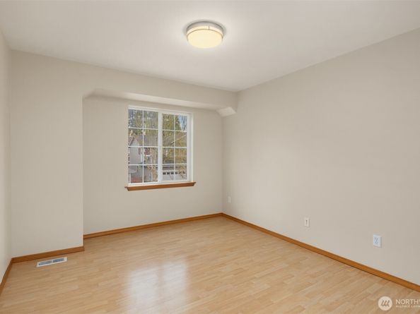 12960 NE 203rd Street, Woodinville WA 98072