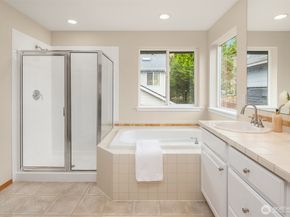 12960 NE 203rd Street, Woodinville WA 98072