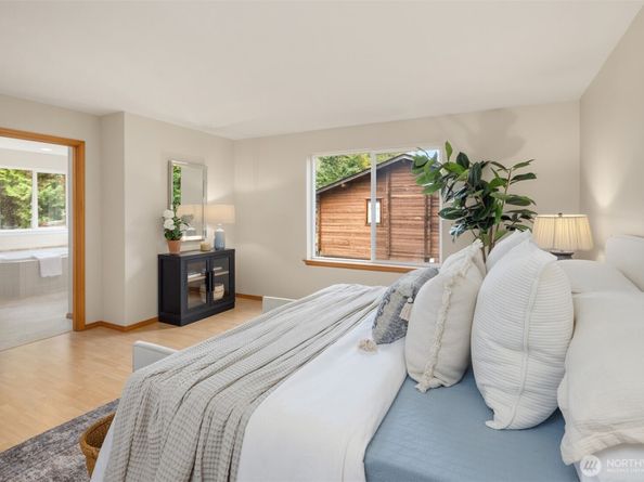 12960 NE 203rd Street, Woodinville WA 98072