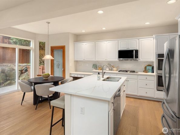 12960 NE 203rd Street, Woodinville WA 98072