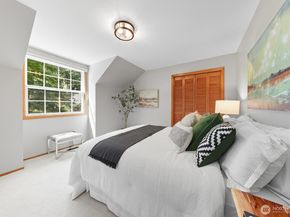 2106 222nd Place NE, Sammamish WA 98074