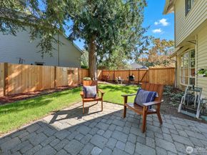 2106 222nd Place NE, Sammamish WA 98074