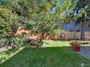 2106 222nd Place NE, Sammamish WA 98074