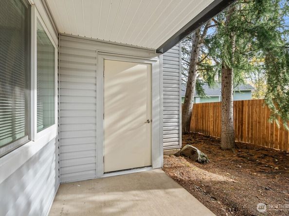 26339 116th Avenue SE I105, Kent WA 98030