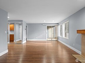 26339 116th Avenue SE I105, Kent WA 98030