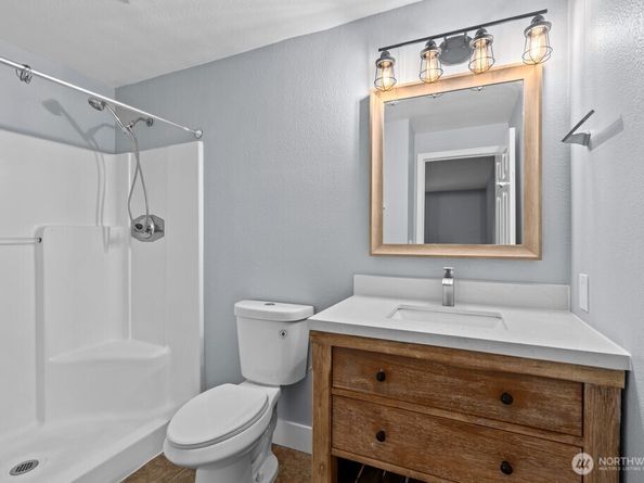 26339 116th Avenue SE I105, Kent WA 98030