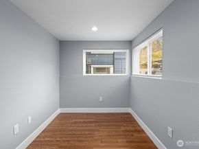 26339 116th Avenue SE I105, Kent WA 98030