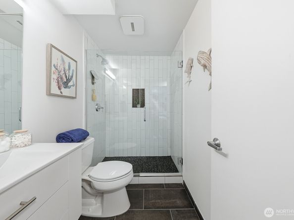 3401 Wallingford Avenue N 408, Seattle WA 98103