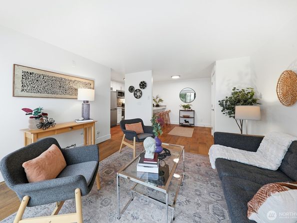 3401 Wallingford Avenue N 408, Seattle WA 98103