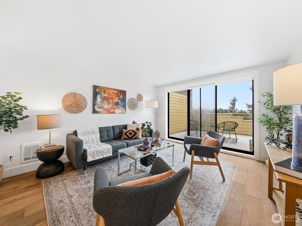 3401 Wallingford Avenue N 408, Seattle WA 98103