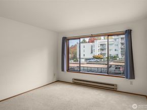 9512 1st Avenue NE 301, Seattle WA 98115