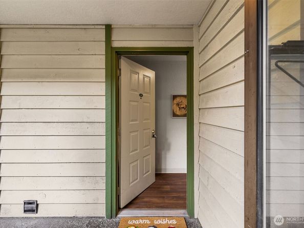 9512 1st Avenue NE 301, Seattle WA 98115