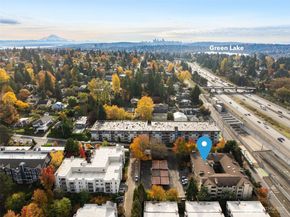 9512 1st Avenue NE 301, Seattle WA 98115