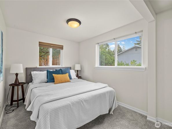 15245 Fremont Avenue N, Shoreline WA 98133