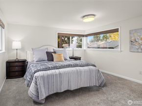 15245 Fremont Avenue N, Shoreline WA 98133