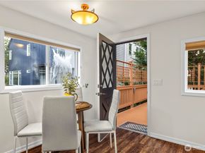 15245 Fremont Avenue N, Shoreline WA 98133