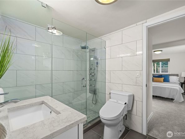 15245 Fremont Avenue N, Shoreline WA 98133