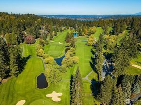 2212 186th Avenue NE, Redmond WA 98052