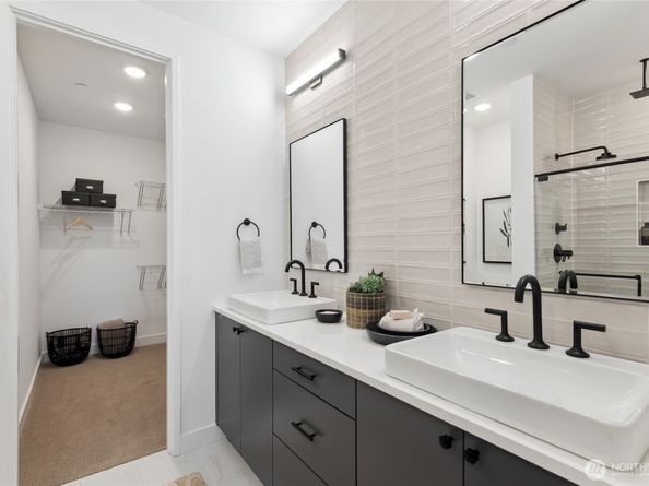 12257 137th Place NE 2904, Redmond WA 98052