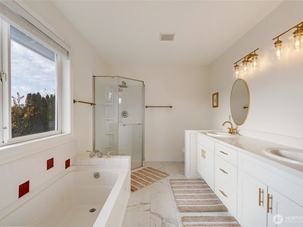 12649 SE 169th Place, Renton WA 98058