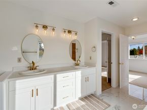 12649 SE 169th Place, Renton WA 98058