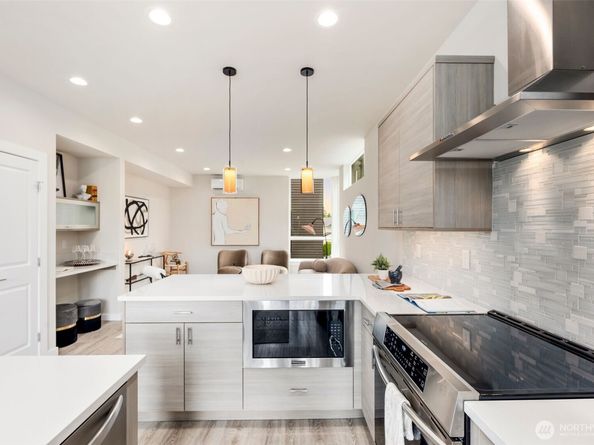 9241 B 16th Avenue SW, Seattle WA 98106