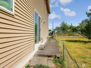 3910 S Holly Street, Seattle WA 98118