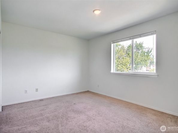 3910 S Holly Street, Seattle WA 98118