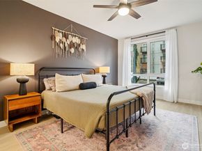 14598 Westminster Way N 107, Shoreline WA 98133