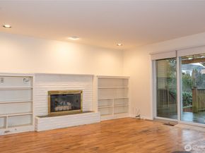 3447 12th Avenue W, Seattle WA 98119