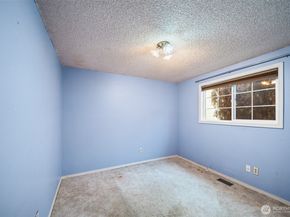 12410 SE 202nd Place, Kent WA 98031